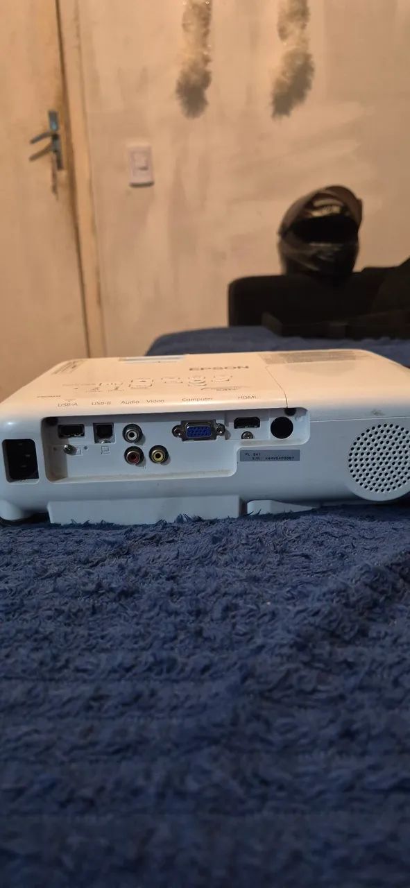 Projetor Epson PowerLite S41+ com Bolsa e Cabo HDMI <br> - Foto 2