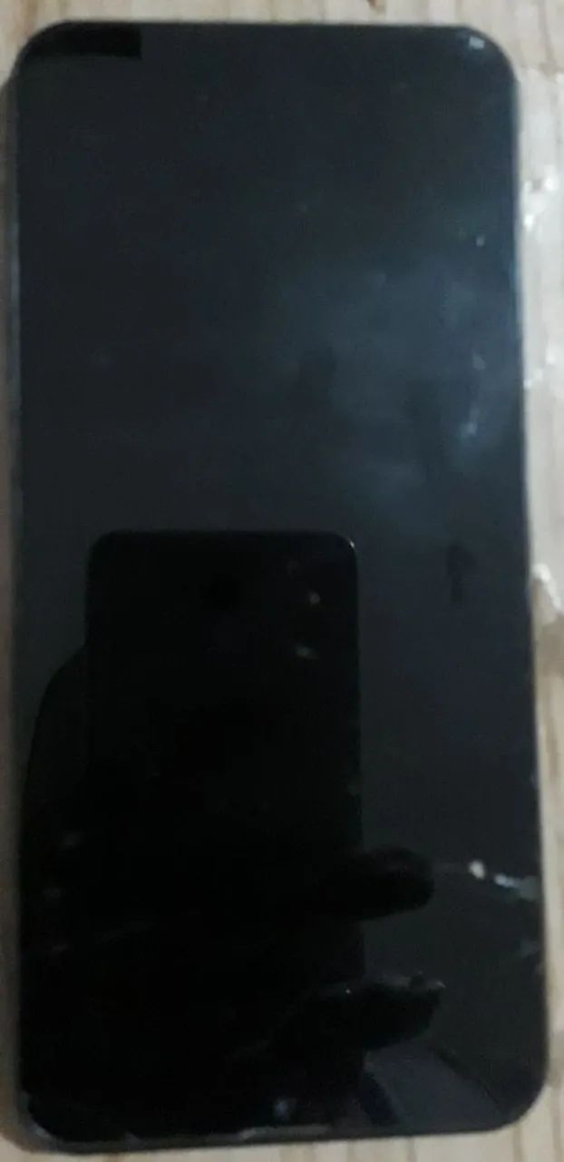 Celular multilaser quebrado para peças