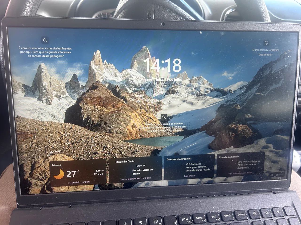 Notebook Dell semi novo 