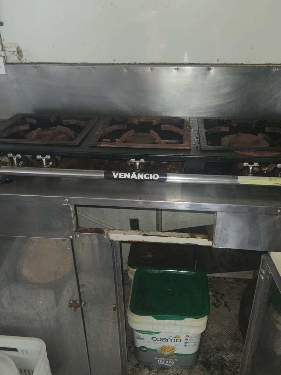 Venda de trailer, equipado, doc em dia! Parcelado na maquininha! - Foto 6