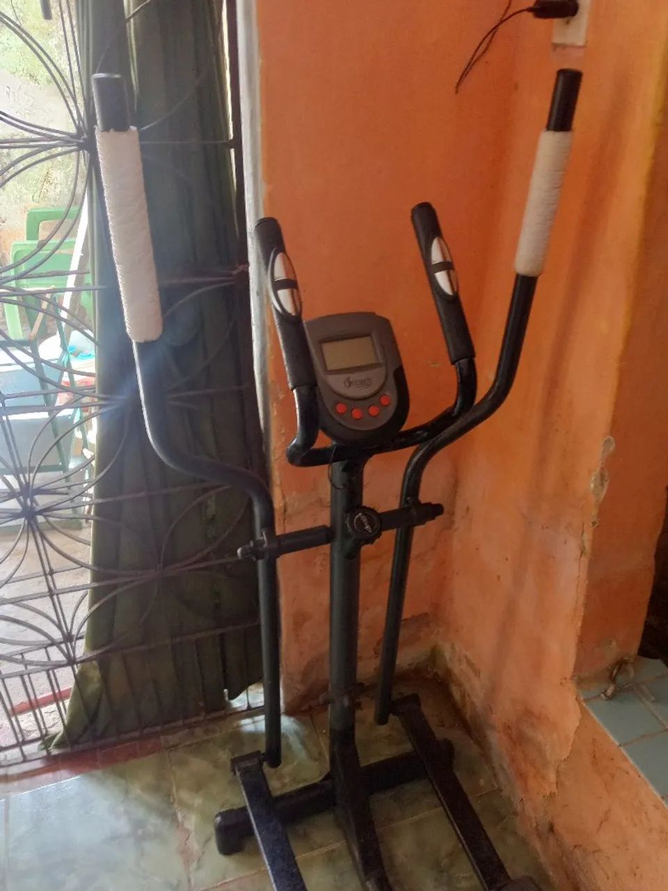 Elíptico Magnético para exercícios 