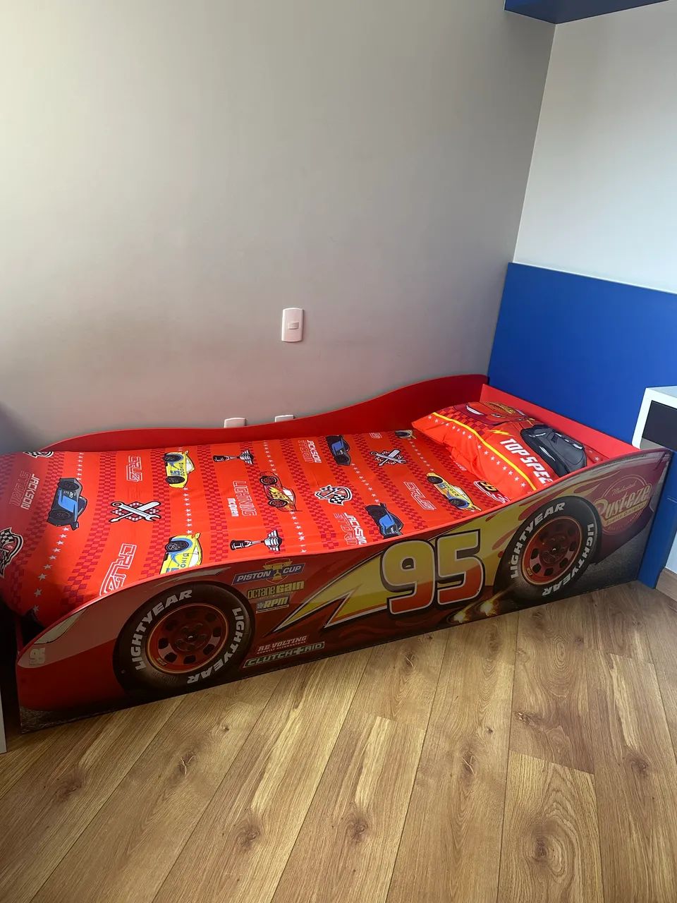 Cama Infantil Carro McQueen sem Colchão  - Foto 3