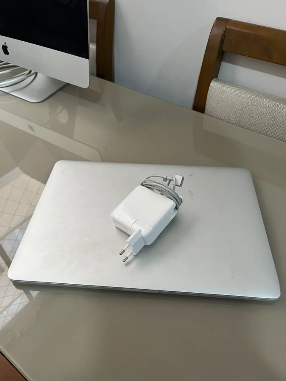 Apple Mackbook 8Gigas SSD256