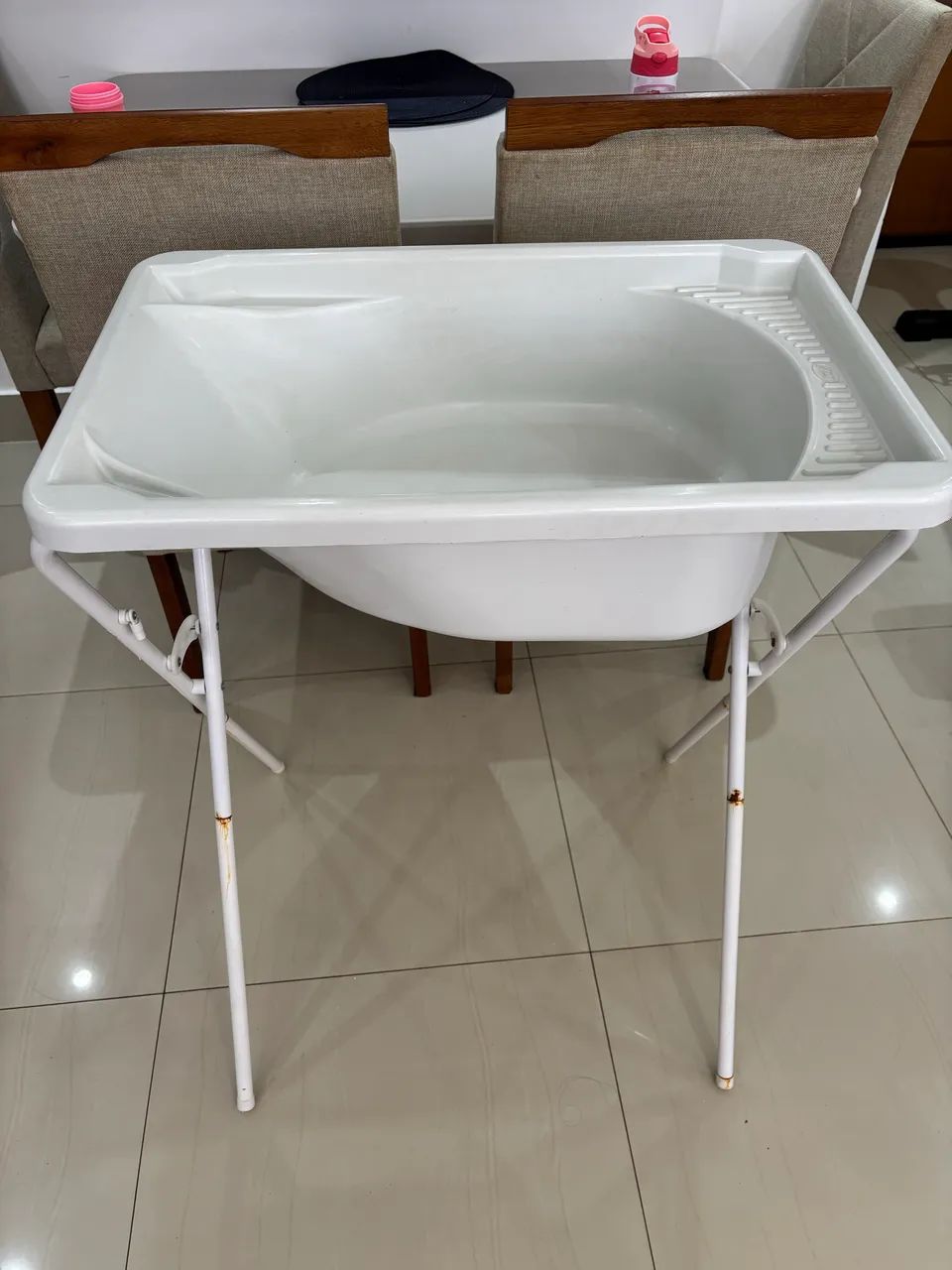 Banheira com suporte dobrável - Styll Baby - cor branca 