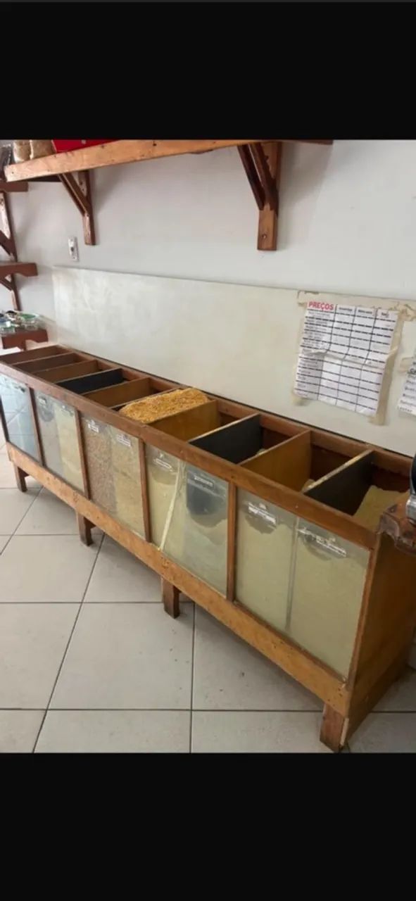 EXPOSITOR RAÇÃO 