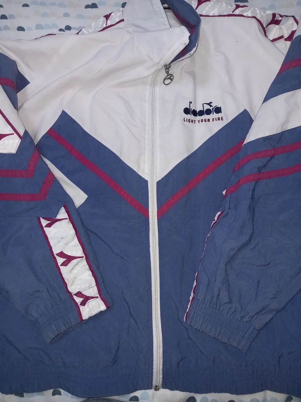 Blusa vintage Diadora veste M usada - Foto 4