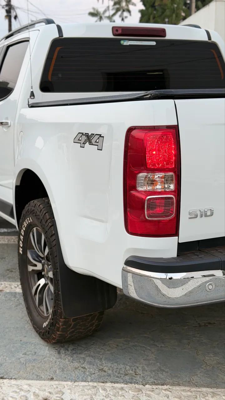 Chevrolet S10 Pick-up LTZ 2.5 Flex 4X4 CD Aut. 2019 - Foto 4
