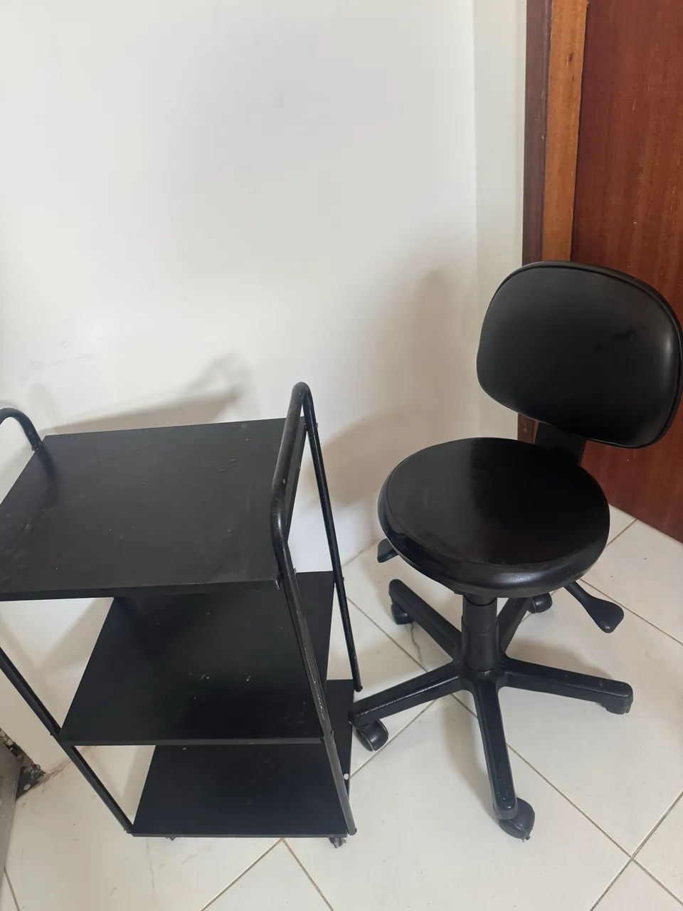 Cadeira + carrinho de apoio  - Foto 5