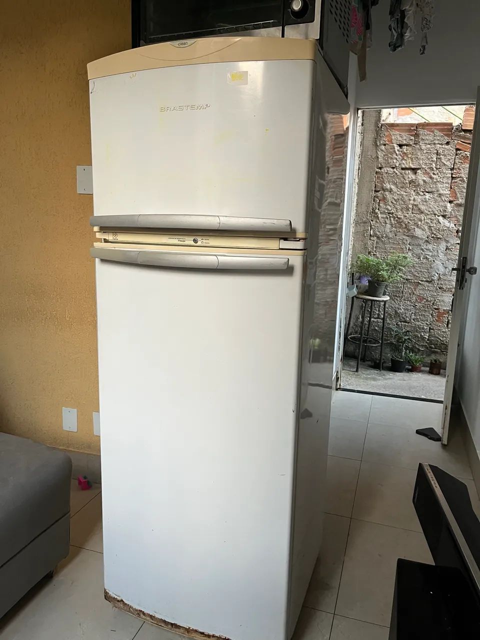 Vendo geladeira  - Foto 2
