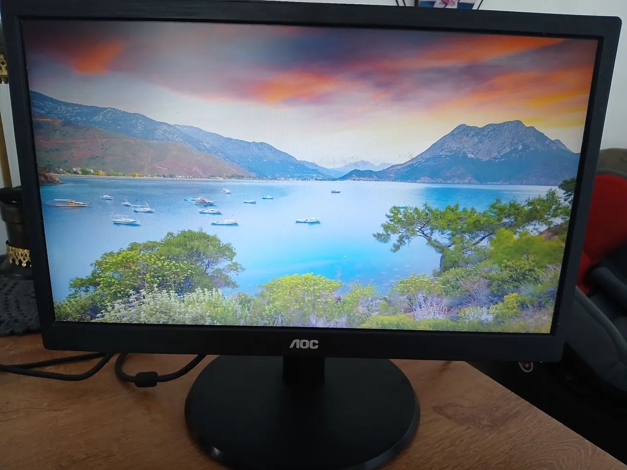 Vendo monitor AOC 19 polegadas! R$300,00