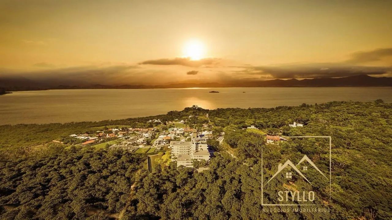 Excelente Apartamento com 71,00 m² 2 dormitórios em Cacupé Florianópolis SC - Foto 2