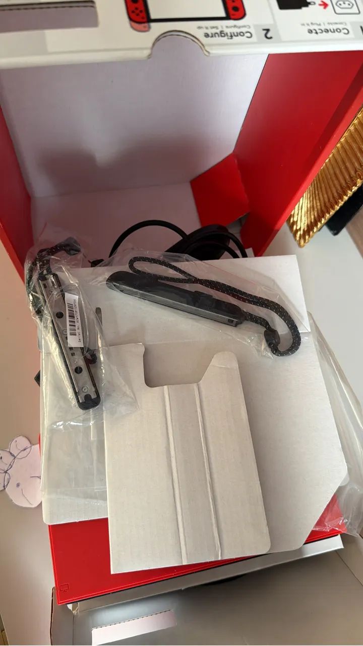 Nintendo Switch Oled Versão Mario - Foto 2