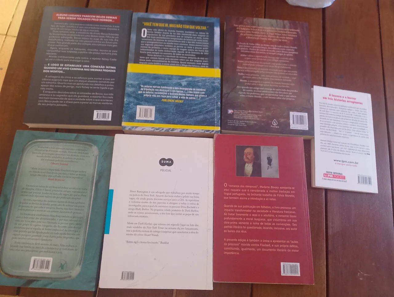 Kit com 7 livros de romance, terror e suspense  - Foto 3
