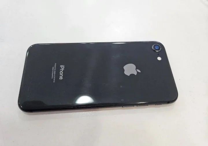 Iphone 8  - Foto 2