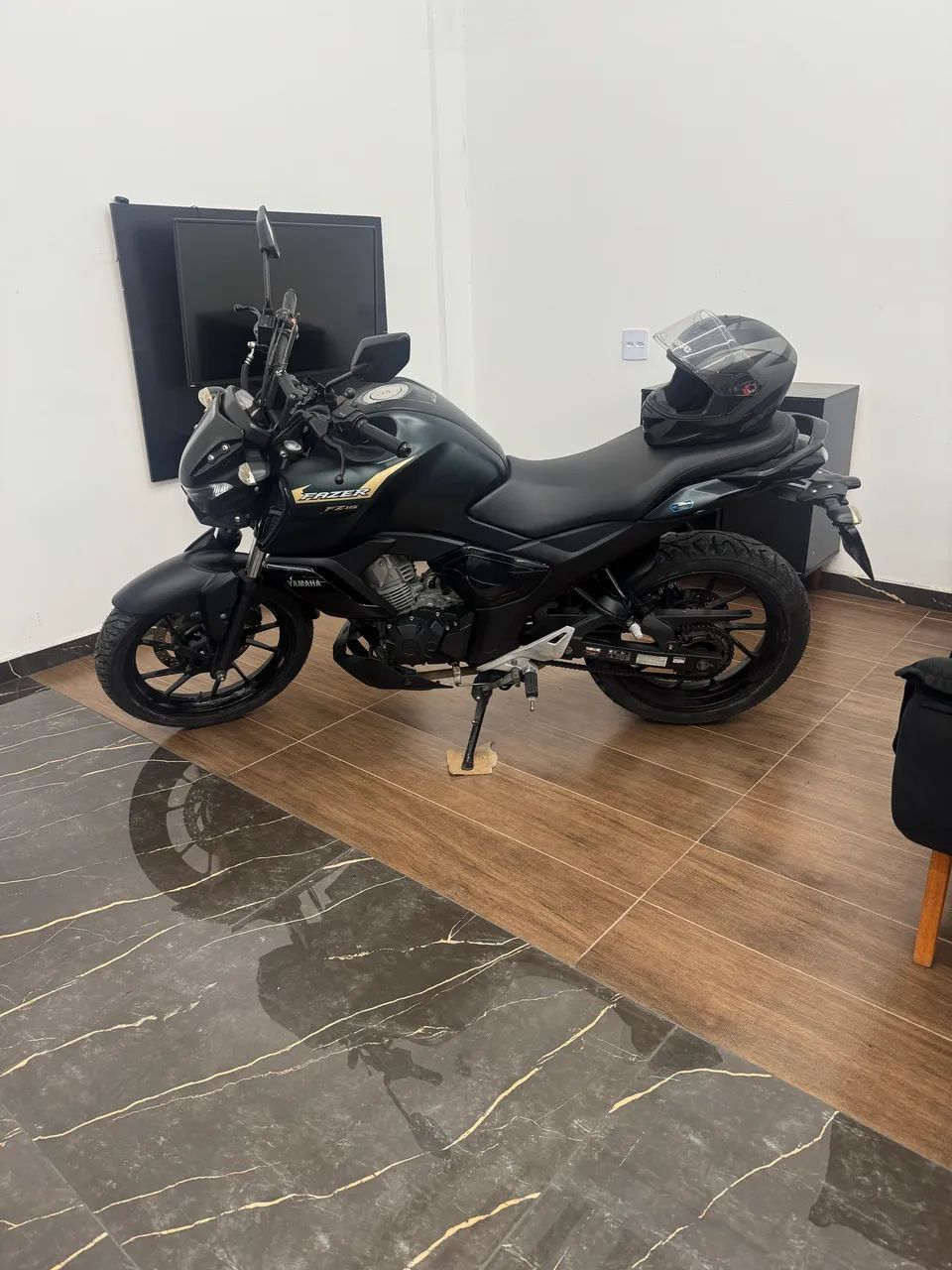 Fz 15 ano 2025 - Foto 2