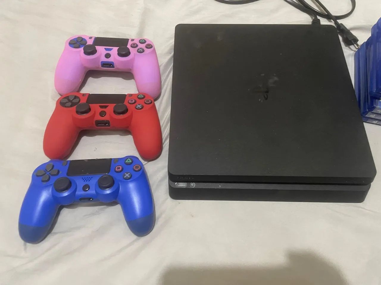 PS4 SLIM - 1TB