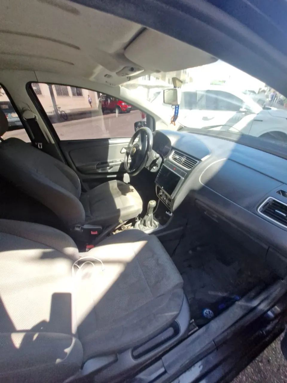Volkswagen Fox 1.0 MI Total Flex 8V 5P 2012 - Foto 5