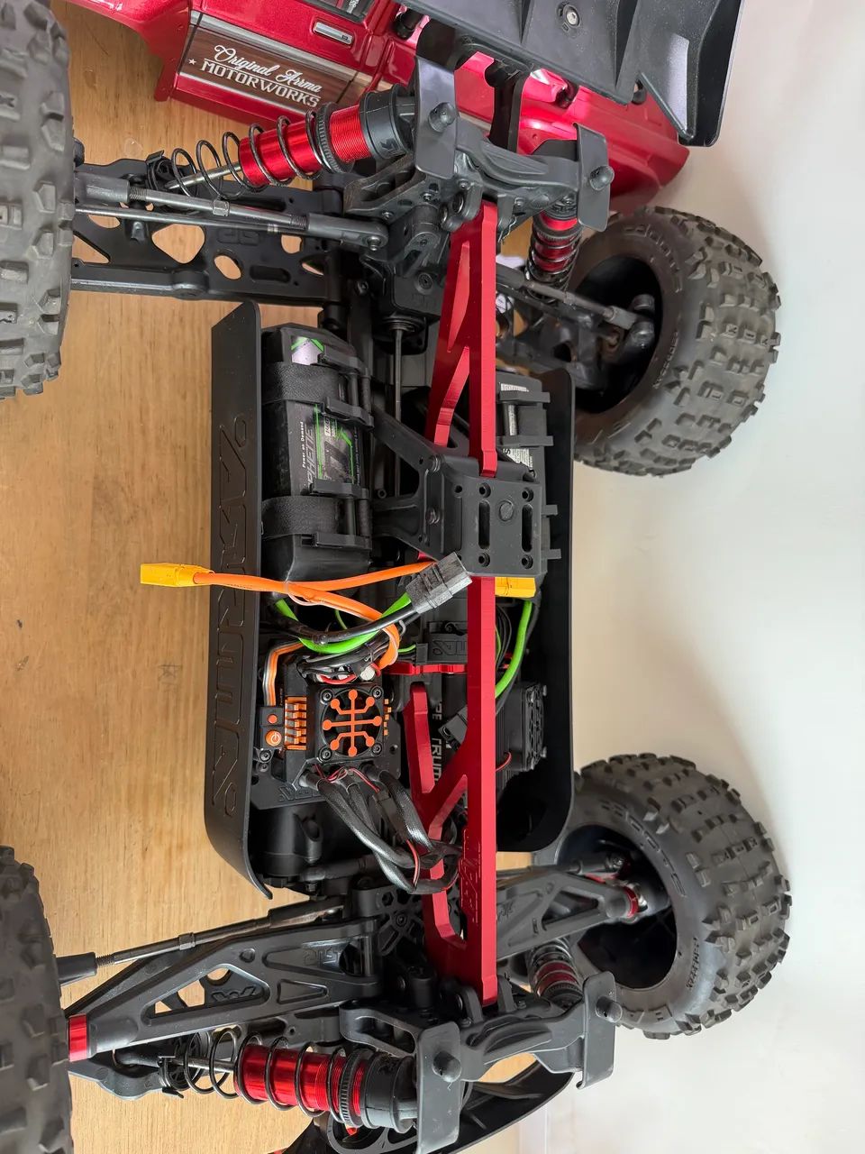 *ARRMA OUTCAST 8S 1/5 STUNT TRUCK - COMPLETO RTR* ? - Foto 2