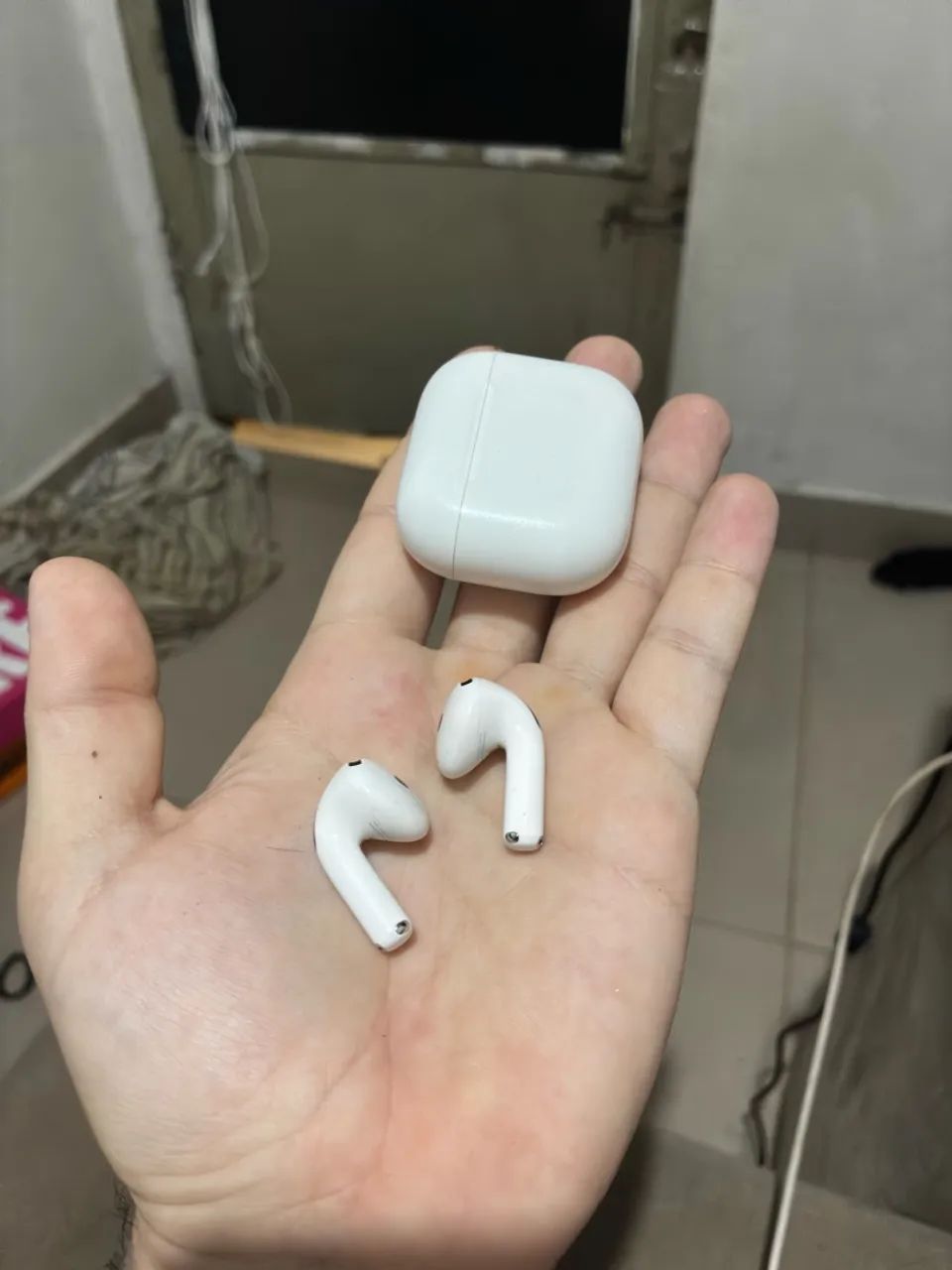 AirPods 4 com Cancelamento Ativo de Ruído - Foto 4