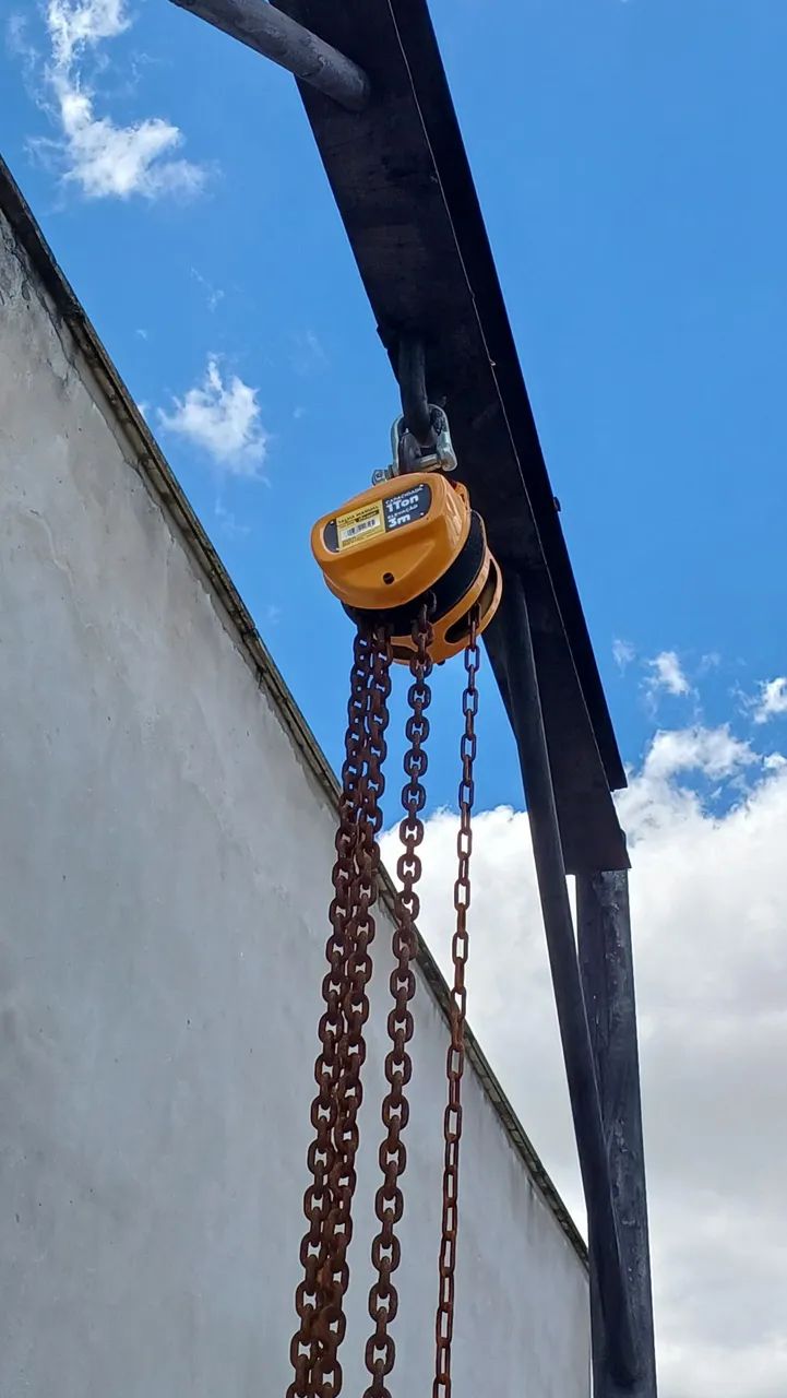 Pórtico Móvel com Talha de 1Ton - Foto 3