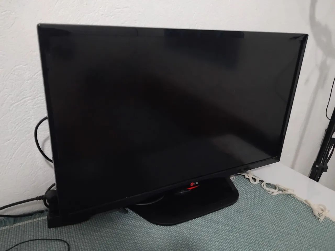 ? TV LG 32" LED 32LN540B - HDMI + USB - Excelente estado - Foto 2