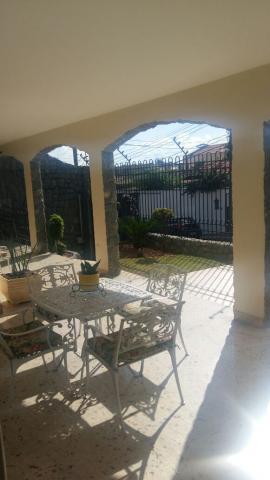 Bela casa com 3 quartos no bairro alípio de melo, 322m² - Foto 2