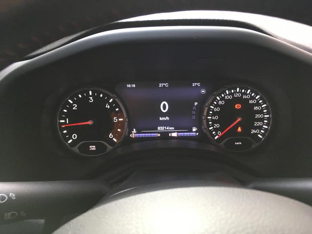 Jeep Renegade trailhawk 4x4 turbo diesel - Foto 7