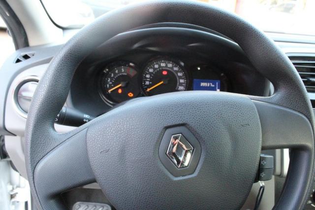 Renault Logan - Foto 7