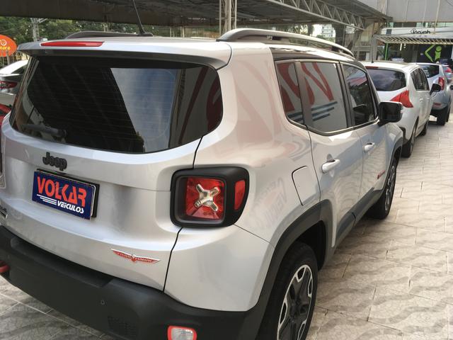 Jeep Renegade trailhawk 4x4 turbo diesel - Foto 3