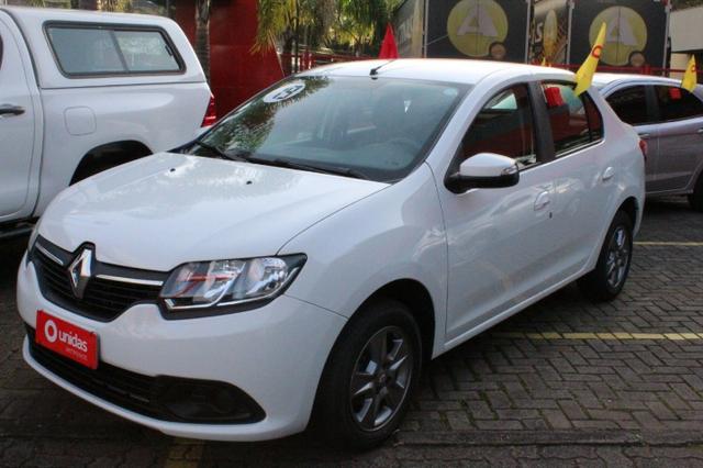 Renault Logan - Foto 2