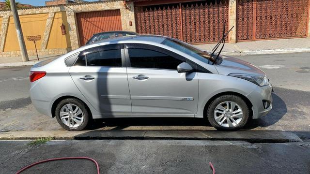Hyundai Hb20s 1.6 Premium Automático 2015