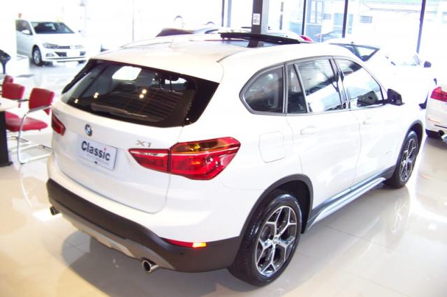 Bmw X1 X-line 2.0 184 Cv Automatica - Foto 18