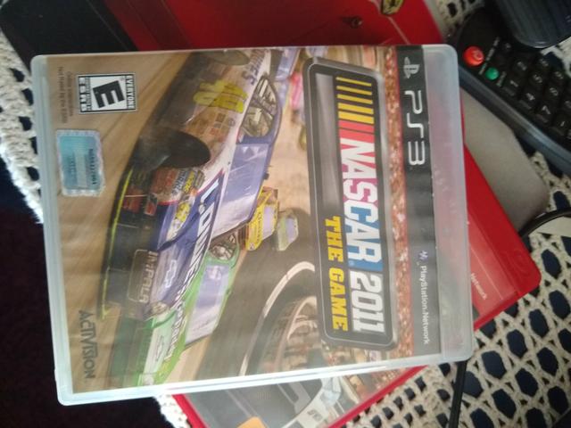 Playstation 3 em bom estado funcionando perfeitamente com um controle e jogos - Foto 4