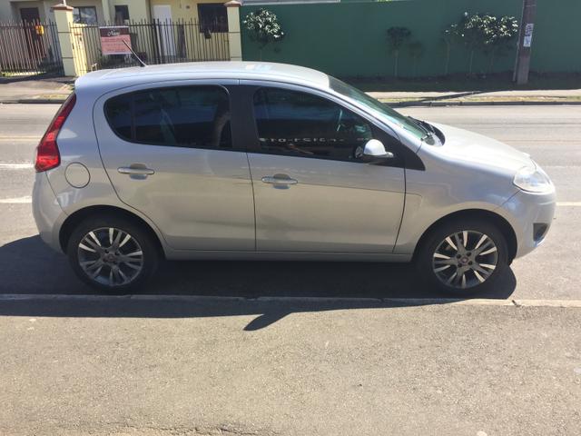 Palio Essence 1.6 2015 - Foto 2