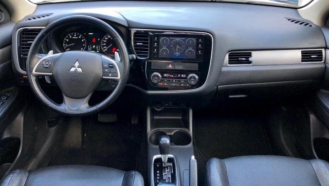 Mitsubishi Outlander 3.0 GT - TOP c/ Teto - 7 Lugares - Muito Novo = 0KM! - Foto 12