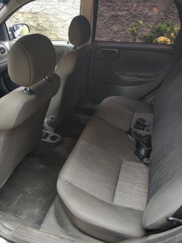 GM Corsa Hatch Maxx 1.0 - Foto 3