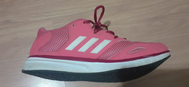 adidas cor de rosa