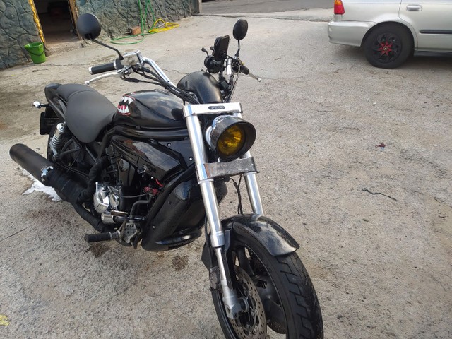 KASINSKI MIRAGE 650 2011