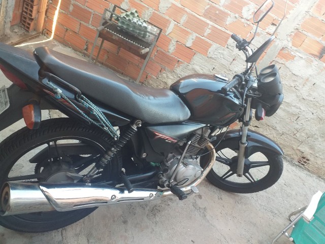 VENDE-SE HONDA TITAN 150, ANO 2008