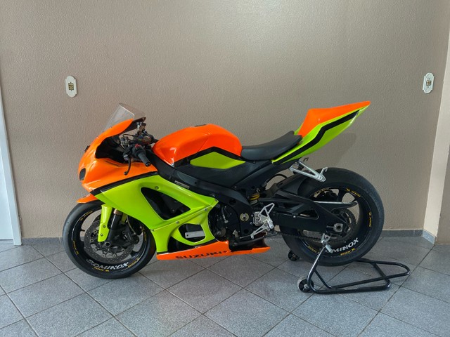 SRAD 1000CC ANO 2009 COM NF BAIXADA.