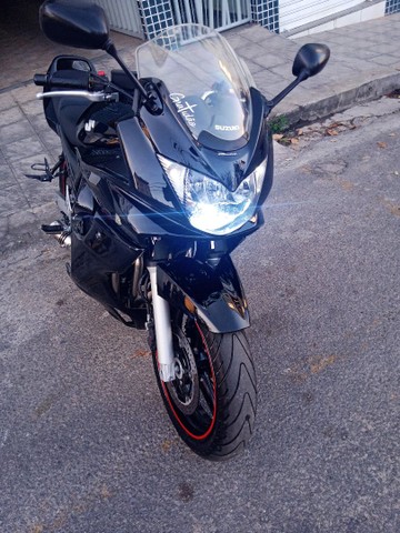 BANDIT 650S TOP COM MAIS DE 5 MIL.EM ACESSÓRIOS E PNEUS NOVOS!