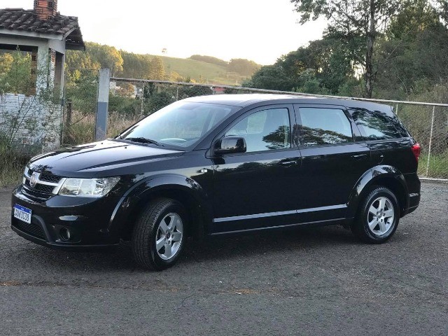 OPORTUNIDADE FIAT FREEMONT BAIXA KM ANO 2012