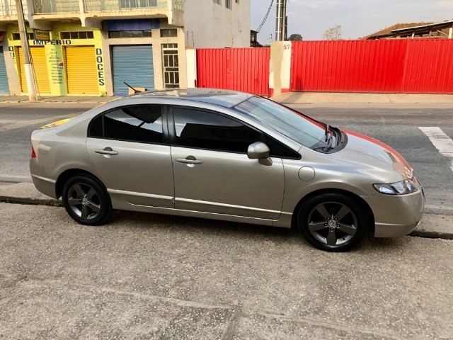 HONDA CIVIC LXS AUTOMÁTICO TOTAL FLEX