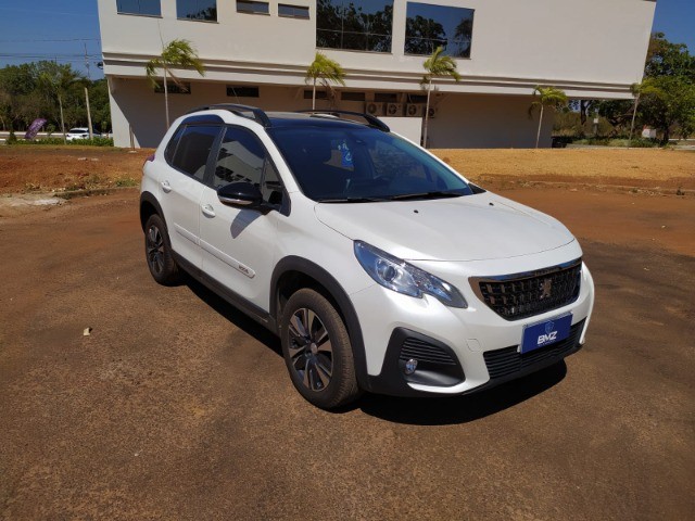 PEUGEOT 2008 GRIFFE MOTOR 1.6 THP TURBO SÓ 10.800KM. VERSÃO TOPO DE LINHA!!!