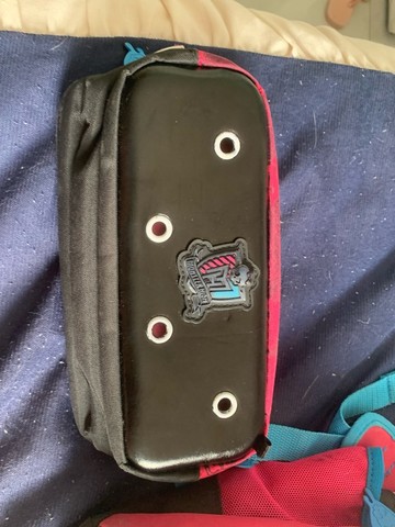 Mochila + estojo monster high - Foto 5