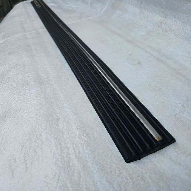 Monza sle 2 portas friso porta novo original  - Foto 4