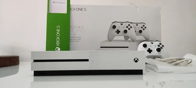 Console Microsoft Xbox One S 1TB 2 Controles 234-00603