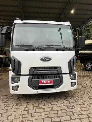 Ford Cargo 1319 Caçamba 2013
