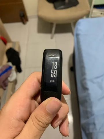 Clube Mania de Corrida  VENDO R$ 900 Relógio Garmin Forerunner 35 Gps  Preto Acompanha caixinha e cabo carregador