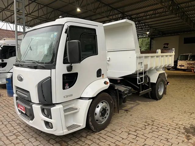 Ford Cargo 1319 Caçamba 2013 - Foto 3